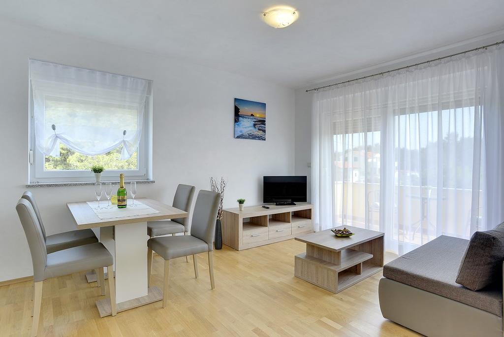 Apartments Kralj Medulin Kültér fotó