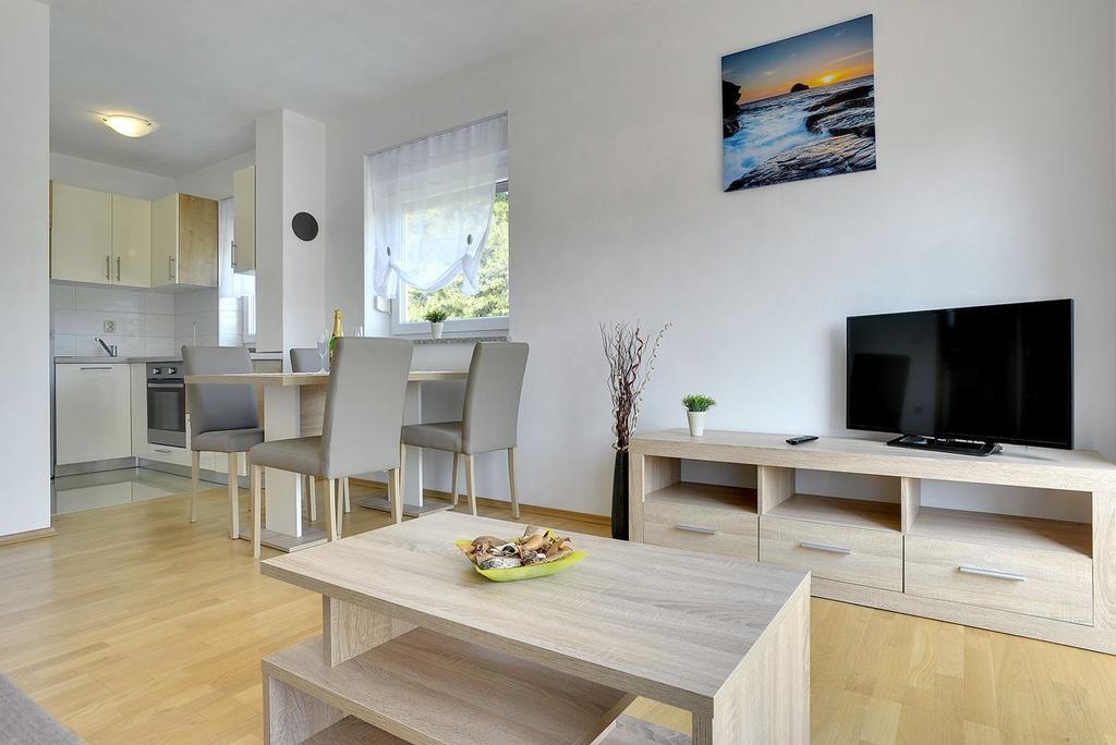Apartments Kralj Medulin Kültér fotó