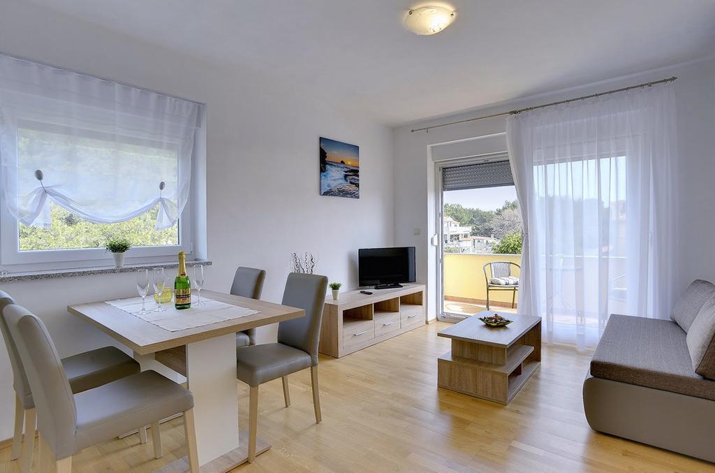 Apartments Kralj Medulin Kültér fotó