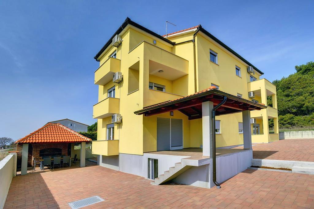 Apartments Kralj Medulin Kültér fotó